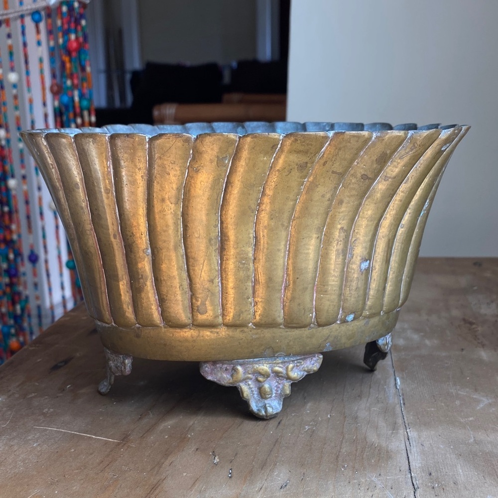 Brass Fluted Decorative Footed Planter Bowl Cachepot